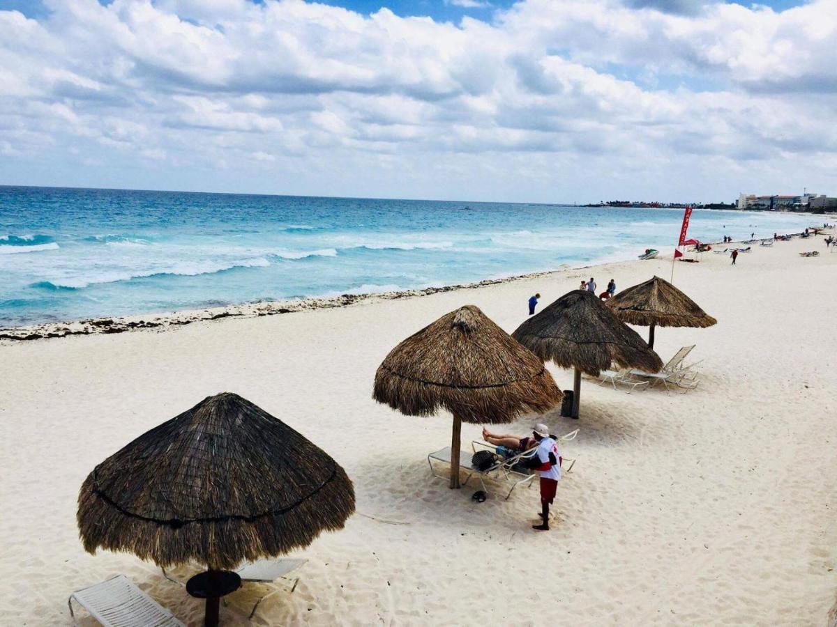 Brisas Sunset Apartment Cancún Eksteriør billede