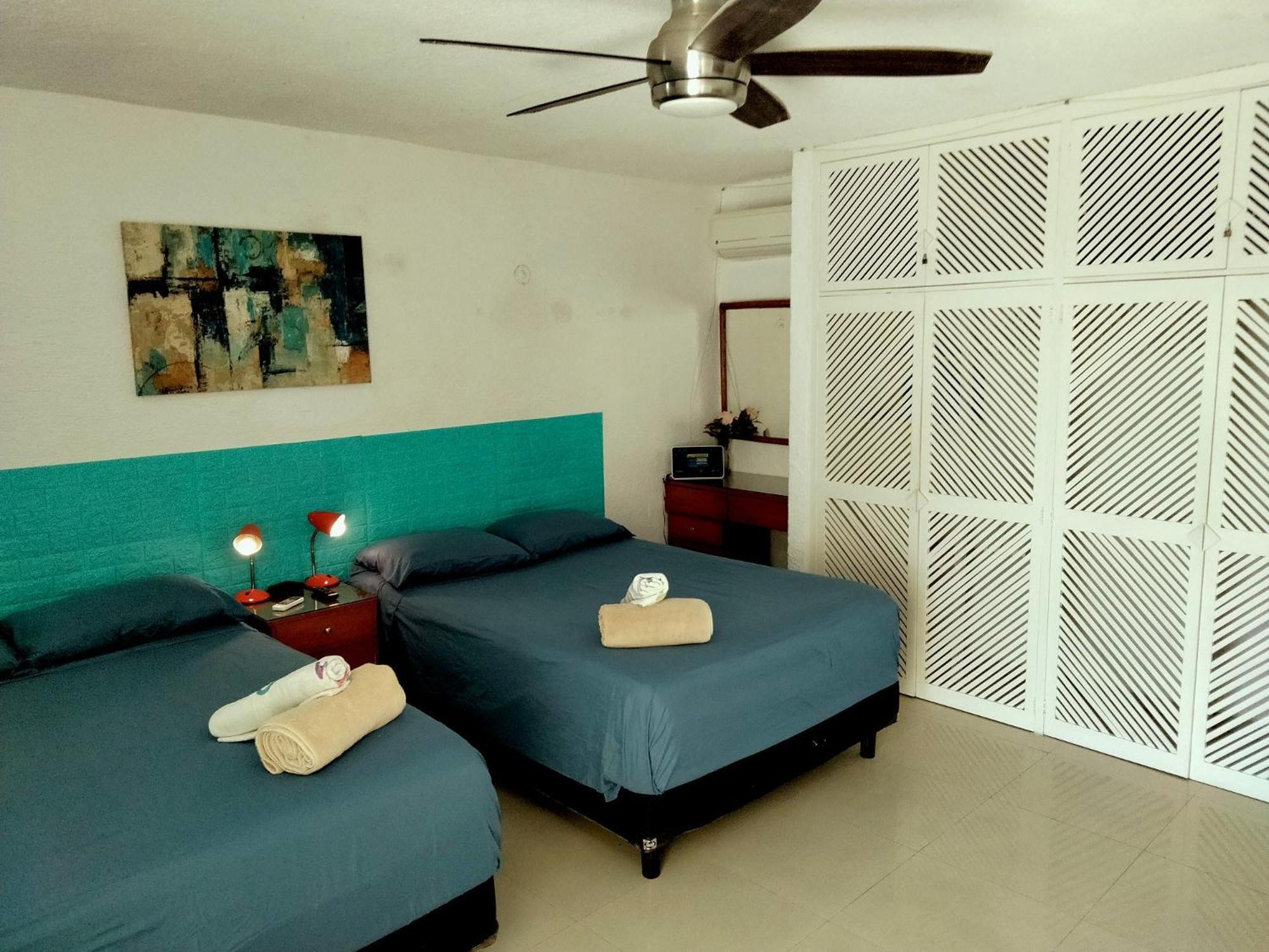 Brisas Sunset Apartment Cancún Eksteriør billede