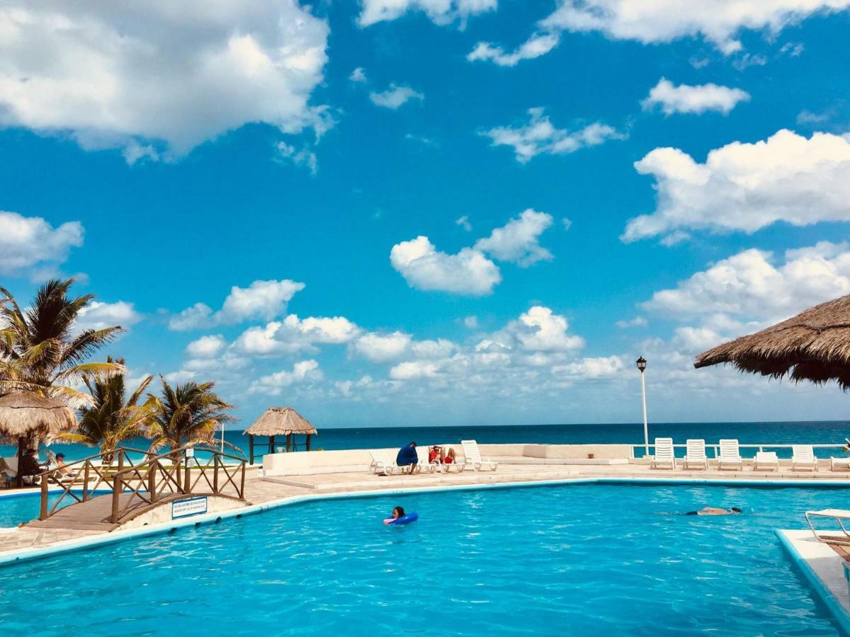 Brisas Sunset Apartment Cancún Eksteriør billede